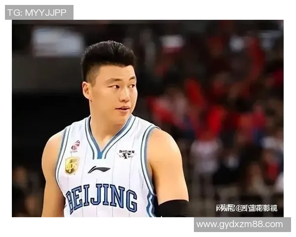 李根的篮球之路:从青涩少年到CBA明星的成长故事与奋斗历程