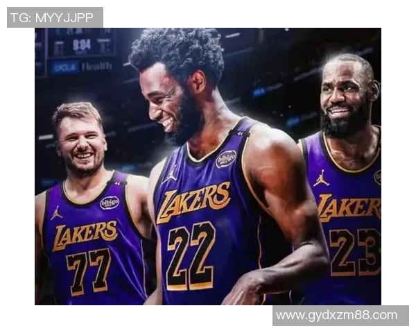 湖人对热火的较量虽败犹荣展现球队韧性与拼搏精神